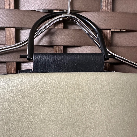 Backpack - Picture 7 of 13